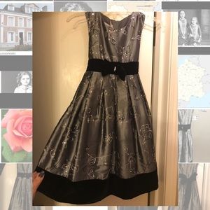 Gorgeous gorgeous girls dress 7